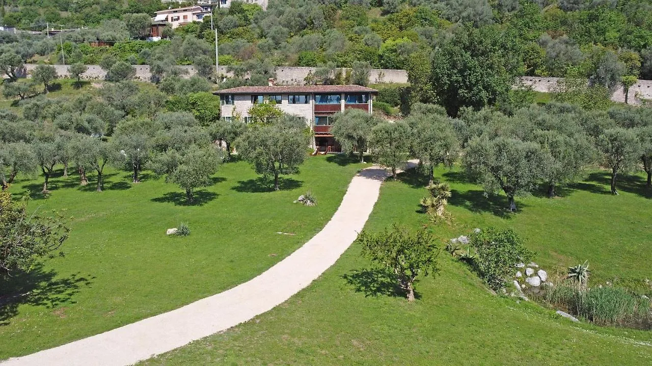 Villa Gran Paradiso Toscolano Maderno 0*,
