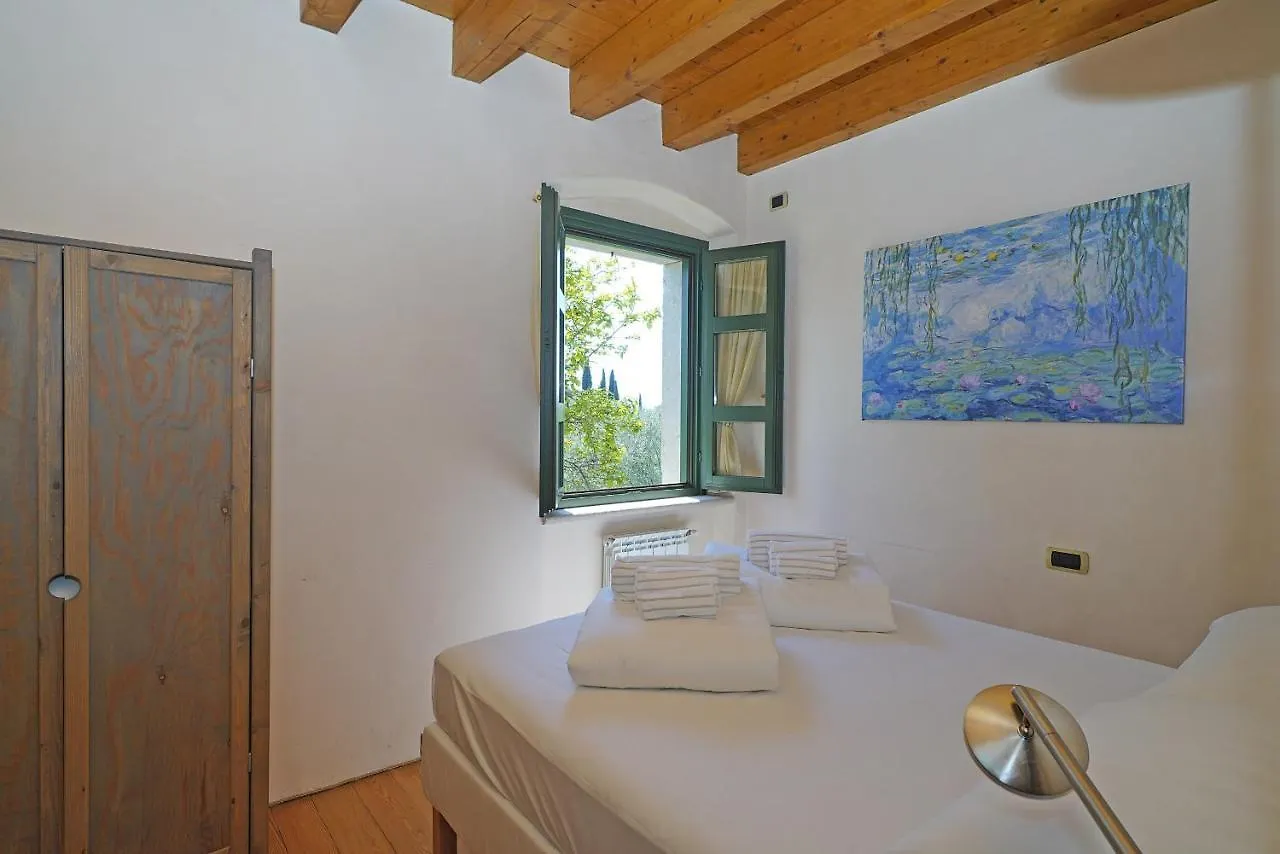 Villa Gran Paradiso Toscolano-Maderno 0*,